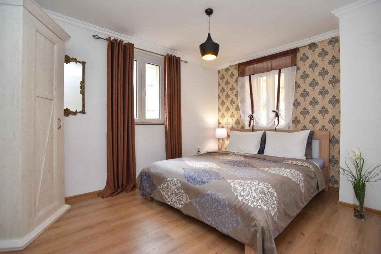 Palm Square Apartment 2 Будва Екстериор снимка