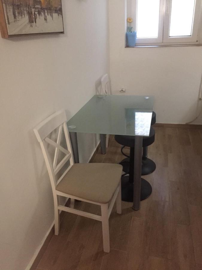 Palm Square Apartment 2 Будва Екстериор снимка