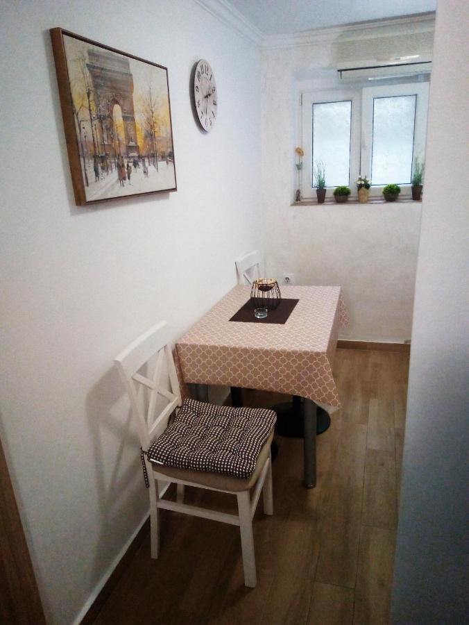 Palm Square Apartment 2 Будва Екстериор снимка